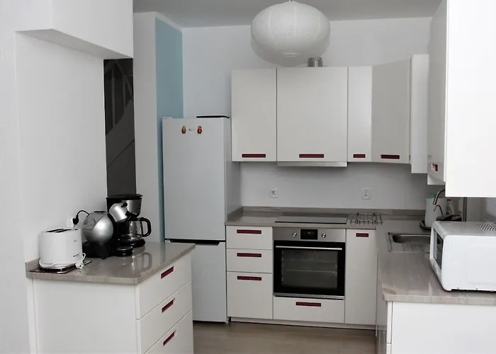 Dom Nad Morzem Z Basenem