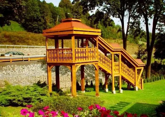 Motel Nad Potokiem Kaczorow , Polska